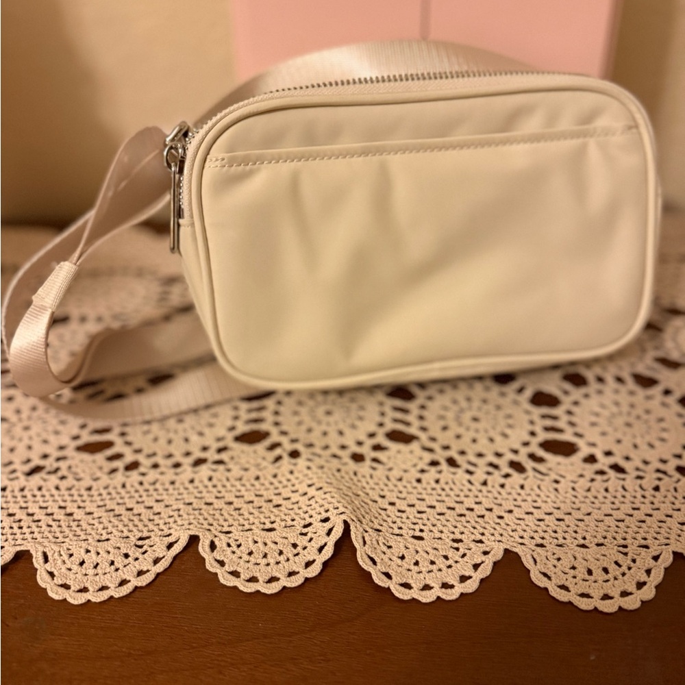 lululemon athletica Beige Crossbody Bag - Picture 2 of 6